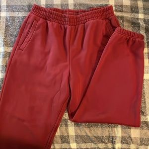 Fabletics Eco Go-To Classic Sweatpants